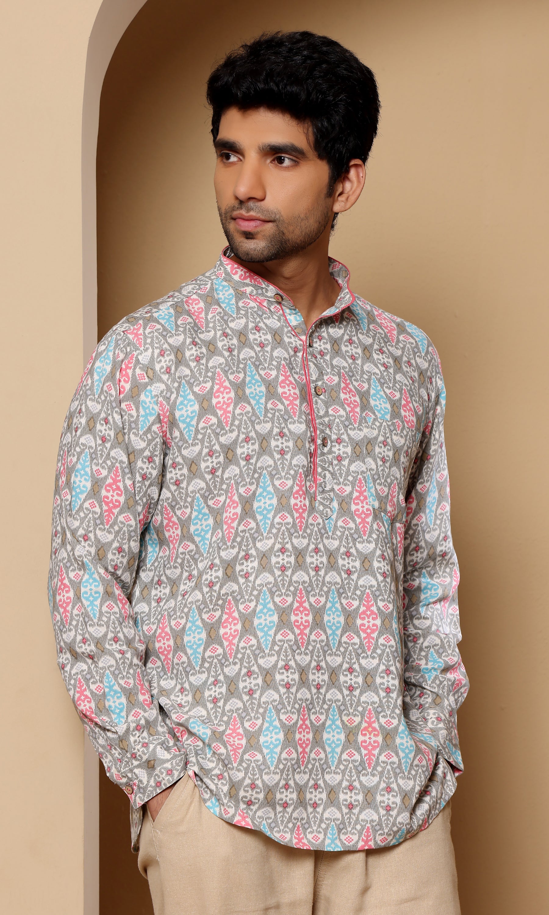 Diamantra Grey- Geometric Print