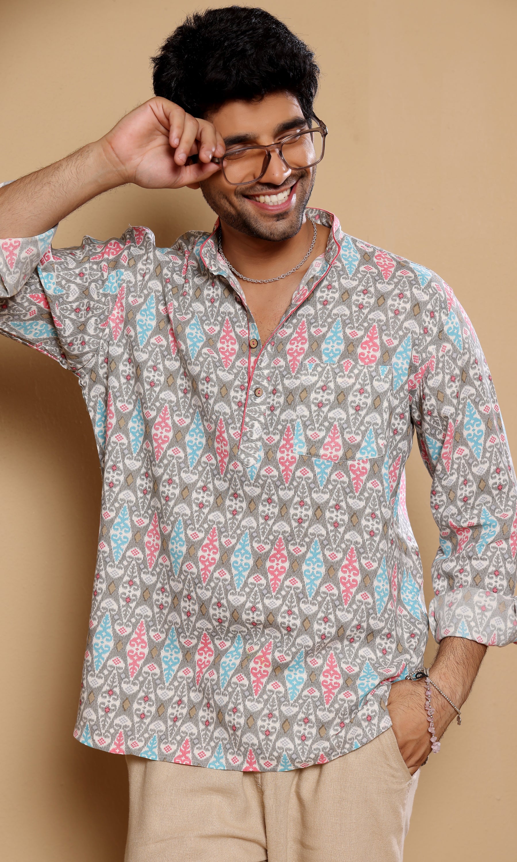 Diamantra Grey- Geometric Print